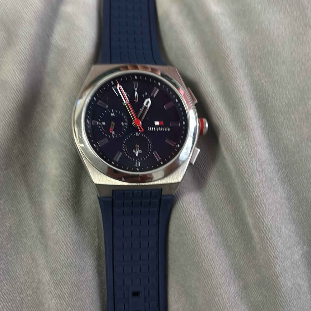 Mens watch